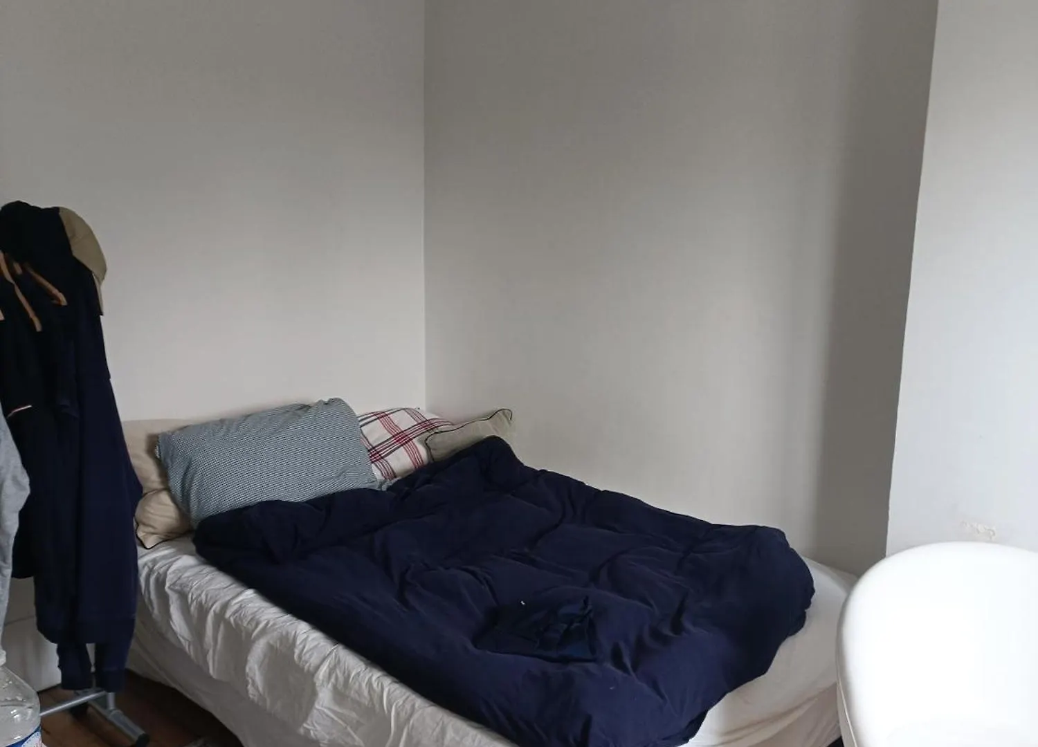 Sunny Apartment In Paris Batignolles France